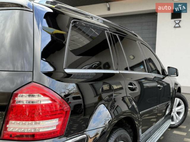 Чорний Мерседес ГЛ-Клас, об'ємом двигуна 2.99 л та пробігом 250 тис. км за 20500 $, фото 45 на Automoto.ua