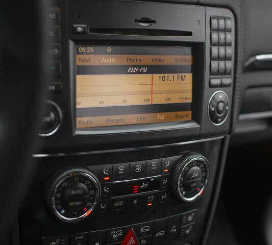 Чорний Мерседес ГЛ-Клас, об'ємом двигуна 2.99 л та пробігом 331 тис. км за 16350 $, фото 40 на Automoto.ua