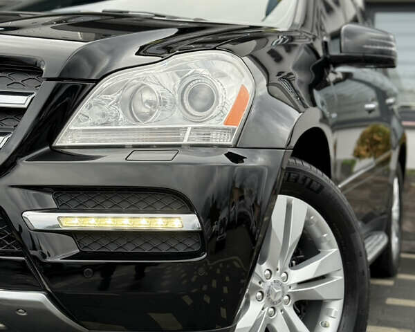 Чорний Мерседес ГЛ-Клас, об'ємом двигуна 2.99 л та пробігом 250 тис. км за 20500 $, фото 19 на Automoto.ua