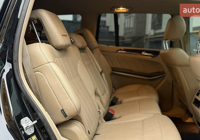 Черный Мерседес ГЛ-класс, объемом двигателя 3 л и пробегом 255 тыс. км за 22950 $, фото 44 на Automoto.ua