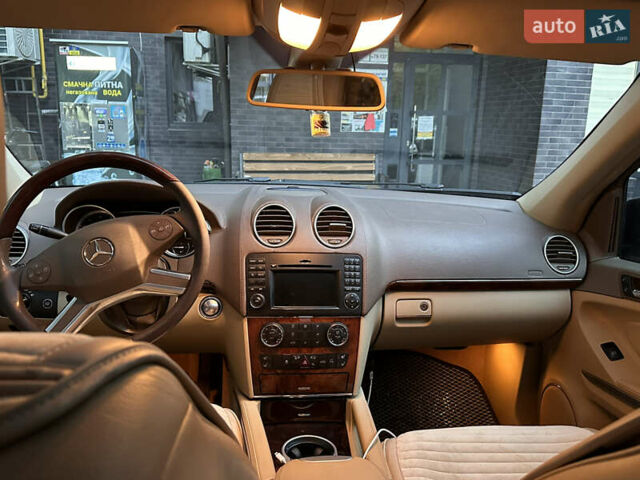 Черный Мерседес ГЛ-класс, объемом двигателя 2.99 л и пробегом 230 тыс. км за 20800 $, фото 16 на Automoto.ua