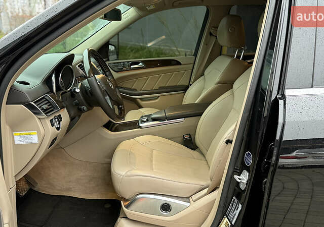 Черный Мерседес ГЛ-класс, объемом двигателя 3 л и пробегом 255 тыс. км за 22950 $, фото 38 на Automoto.ua