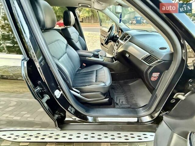 Черный Мерседес ГЛ-класс, объемом двигателя 3 л и пробегом 208 тыс. км за 26800 $, фото 42 на Automoto.ua