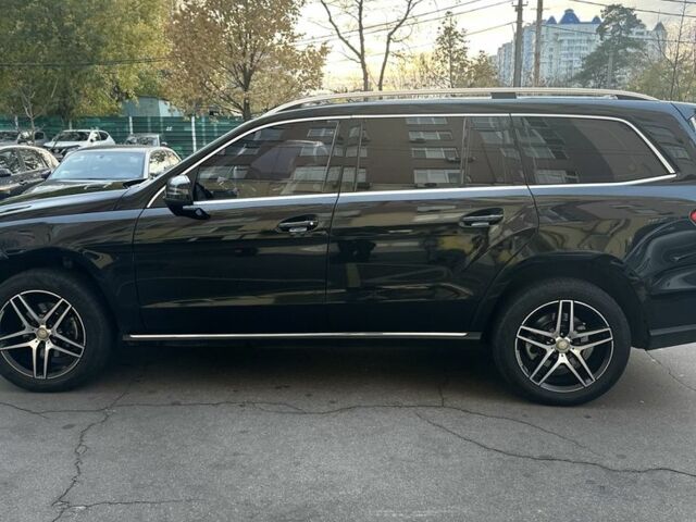 Черный Мерседес ГЛ-класс, объемом двигателя 3 л и пробегом 321 тыс. км за 22500 $, фото 14 на Automoto.ua