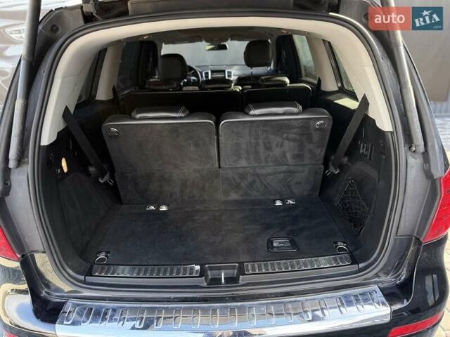 Черный Мерседес ГЛ-класс, объемом двигателя 3 л и пробегом 231 тыс. км за 21400 $, фото 26 на Automoto.ua