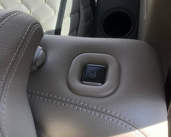 Черный Мерседес ГЛ-класс, объемом двигателя 4.66 л и пробегом 126 тыс. км за 28888 $, фото 14 на Automoto.ua