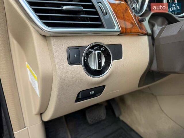 Черный Мерседес ГЛ-класс, объемом двигателя 4.66 л и пробегом 309 тыс. км за 20990 $, фото 16 на Automoto.ua