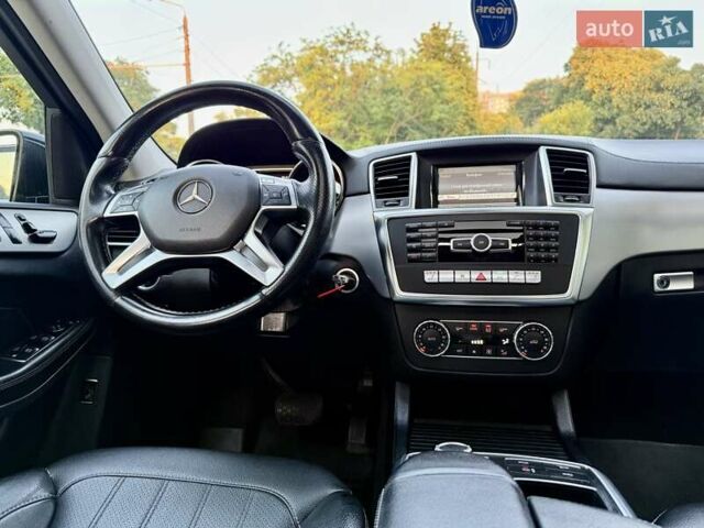 Черный Мерседес ГЛ-класс, объемом двигателя 3 л и пробегом 208 тыс. км за 26800 $, фото 72 на Automoto.ua