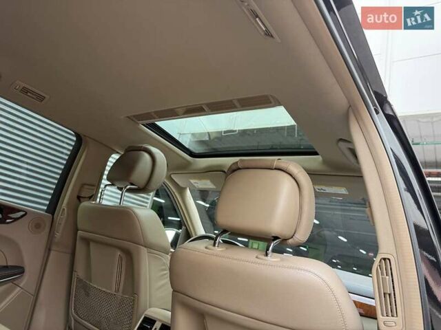 Черный Мерседес ГЛ-класс, объемом двигателя 4.66 л и пробегом 309 тыс. км за 20990 $, фото 9 на Automoto.ua