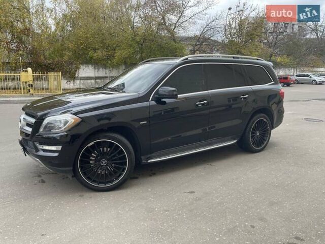 Мерседес ГЛ-класс 2013 в Ровно на Automoto.ua Черный Мерседес ГЛ-класс, объемом двигателя 2.99 л и пробегом 240 тыс. км за 25700 $, фото 42 на Automoto.ua