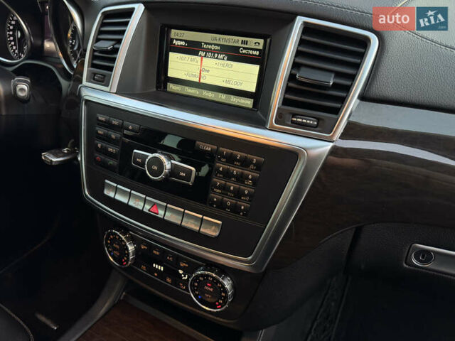 Черный Мерседес ГЛ-класс, объемом двигателя 2.99 л и пробегом 266 тыс. км за 23800 $, фото 54 на Automoto.ua