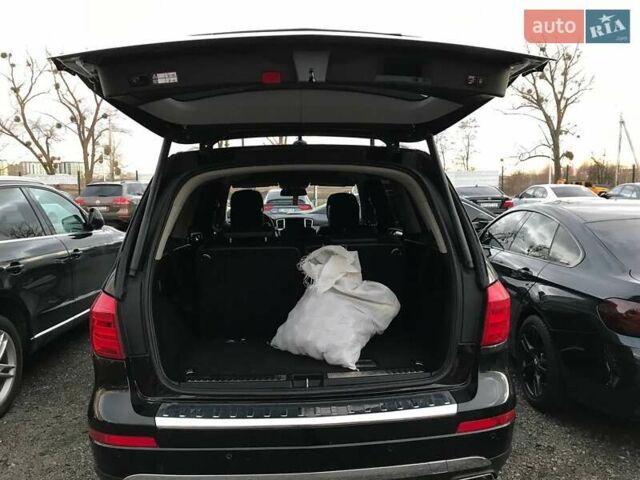Чорний Мерседес ГЛ-Клас, об'ємом двигуна 4.66 л та пробігом 213 тис. км за 21300 $, фото 2 на Automoto.ua