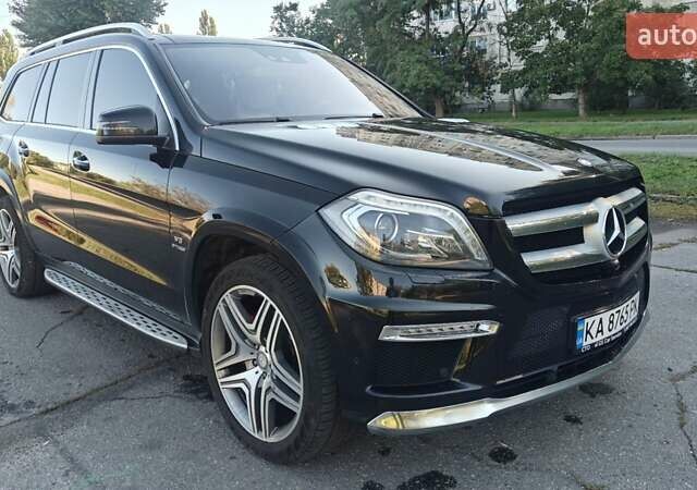 Чорний Мерседес ГЛ-Клас, об'ємом двигуна 4.66 л та пробігом 249 тис. км за 26499 $, фото 3 на Automoto.ua