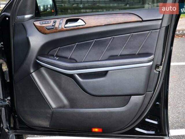 Чорний Мерседес ГЛ-Клас, об'ємом двигуна 3 л та пробігом 240 тис. км за 26999 $, фото 38 на Automoto.ua