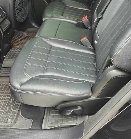 Черный Мерседес ГЛ-класс, объемом двигателя 2.99 л и пробегом 163 тыс. км за 27700 $, фото 32 на Automoto.ua