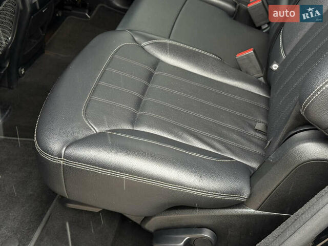 Черный Мерседес ГЛ-класс, объемом двигателя 3 л и пробегом 160 тыс. км за 23500 $, фото 19 на Automoto.ua