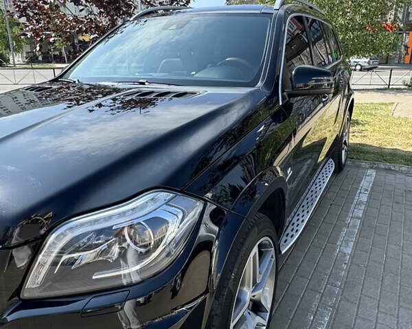 Черный Мерседес ГЛ-класс, объемом двигателя 4.7 л и пробегом 212 тыс. км за 19000 $, фото 8 на Automoto.ua