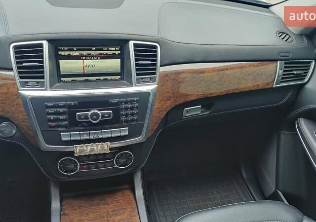 Черный Мерседес ГЛ-класс, объемом двигателя 2.99 л и пробегом 163 тыс. км за 27700 $, фото 21 на Automoto.ua