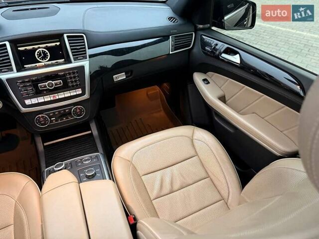 Черный Мерседес ГЛ-класс, объемом двигателя 4.66 л и пробегом 182 тыс. км за 20900 $, фото 41 на Automoto.ua