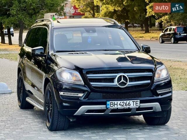 Черный Мерседес ГЛ-класс, объемом двигателя 3 л и пробегом 208 тыс. км за 26800 $, фото 3 на Automoto.ua