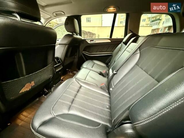 Черный Мерседес ГЛ-класс, объемом двигателя 3 л и пробегом 208 тыс. км за 26800 $, фото 56 на Automoto.ua