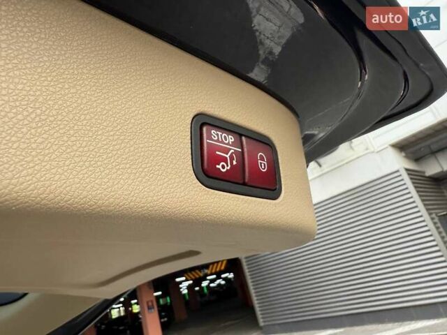 Черный Мерседес ГЛ-класс, объемом двигателя 4.66 л и пробегом 309 тыс. км за 25990 $, фото 28 на Automoto.ua