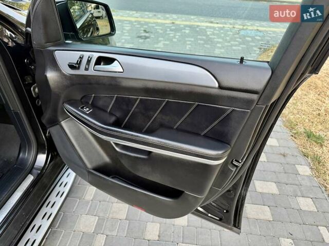 Черный Мерседес ГЛ-класс, объемом двигателя 3 л и пробегом 208 тыс. км за 26800 $, фото 38 на Automoto.ua