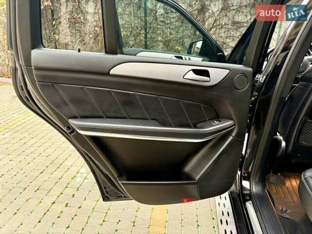 Черный Мерседес ГЛ-класс, объемом двигателя 3 л и пробегом 208 тыс. км за 26800 $, фото 53 на Automoto.ua