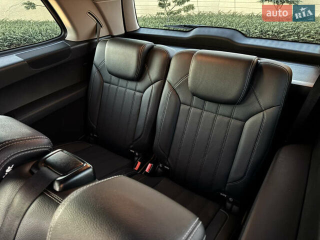 Черный Мерседес ГЛ-класс, объемом двигателя 2.99 л и пробегом 266 тыс. км за 23800 $, фото 38 на Automoto.ua