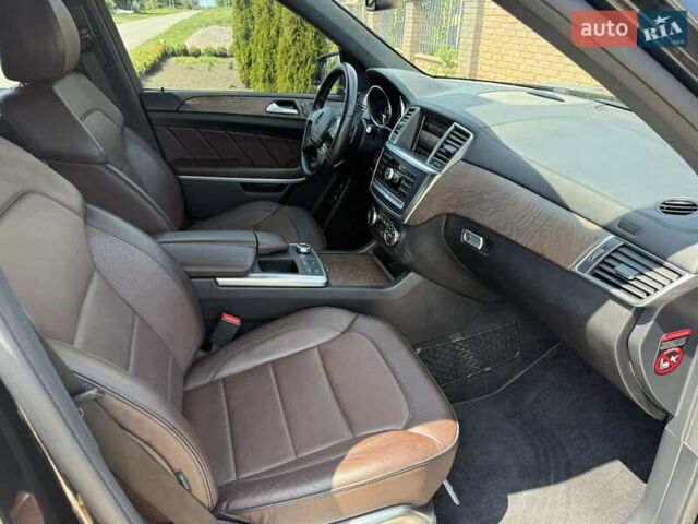 Черный Мерседес ГЛ-класс, объемом двигателя 3 л и пробегом 126 тыс. км за 31700 $, фото 6 на Automoto.ua