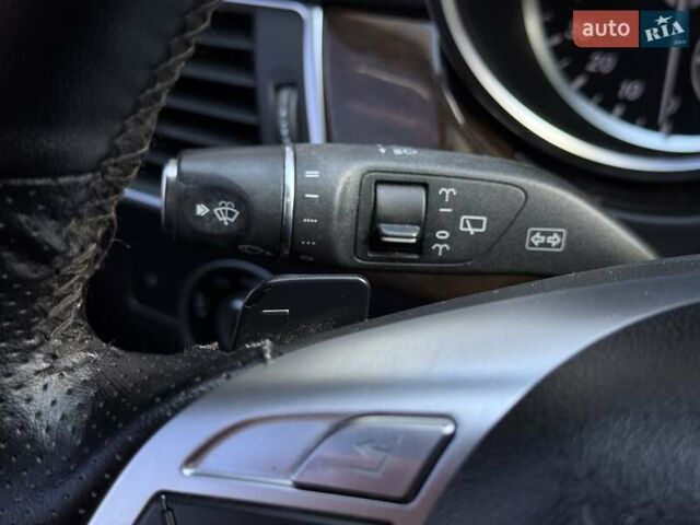 Черный Мерседес ГЛ-класс, объемом двигателя 3 л и пробегом 231 тыс. км за 21400 $, фото 38 на Automoto.ua