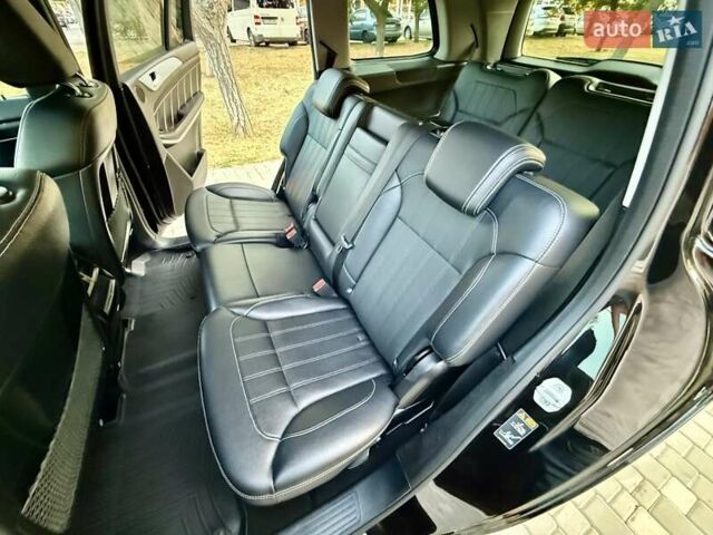 Черный Мерседес ГЛ-класс, объемом двигателя 3 л и пробегом 208 тыс. км за 26800 $, фото 65 на Automoto.ua