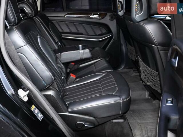 Чорний Мерседес ГЛ-Клас, об'ємом двигуна 3 л та пробігом 240 тис. км за 26999 $, фото 37 на Automoto.ua