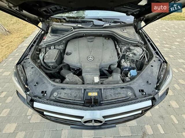 Черный Мерседес ГЛ-класс, объемом двигателя 3 л и пробегом 208 тыс. км за 26800 $, фото 85 на Automoto.ua