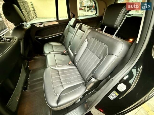 Черный Мерседес ГЛ-класс, объемом двигателя 3 л и пробегом 208 тыс. км за 26800 $, фото 57 на Automoto.ua