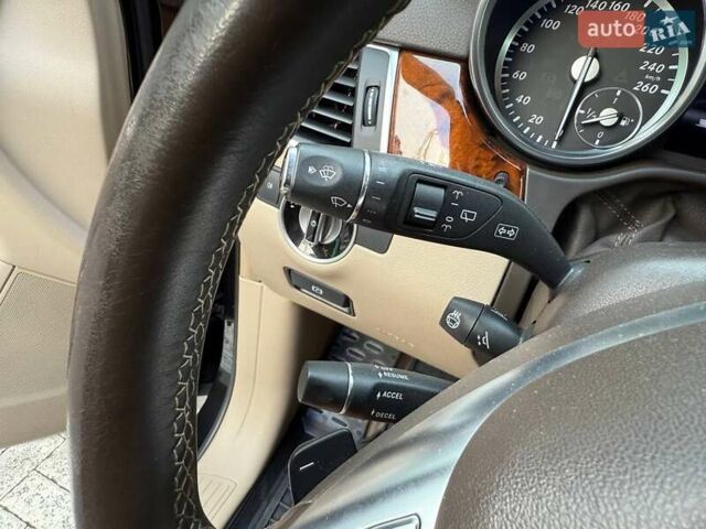 Черный Мерседес ГЛ-класс, объемом двигателя 4.66 л и пробегом 309 тыс. км за 20990 $, фото 18 на Automoto.ua