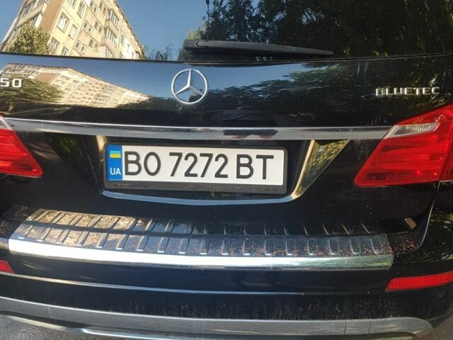 Мерседес ГЛ-Клас 2013 у Тернополі на Automoto.ua Чорний Мерседес ГЛ-Клас, об'ємом двигуна 3 л та пробігом 116 тис. км за 35000 $, фото 3 на Automoto.ua