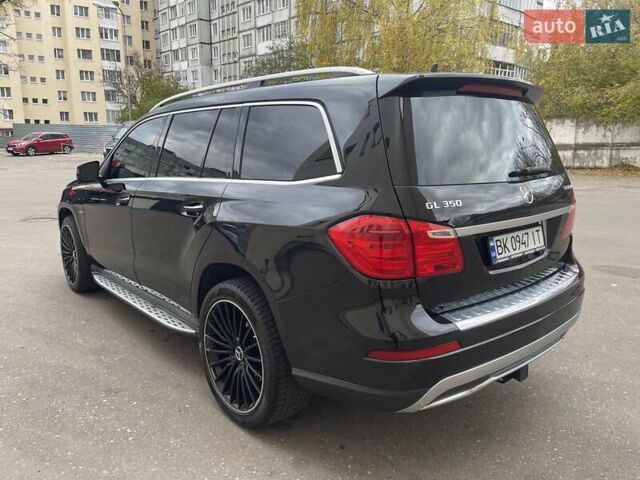 Мерседес ГЛ-класс 2013 в Ровно на Automoto.ua Черный Мерседес ГЛ-класс, объемом двигателя 2.99 л и пробегом 240 тыс. км за 25700 $, фото 9 на Automoto.ua