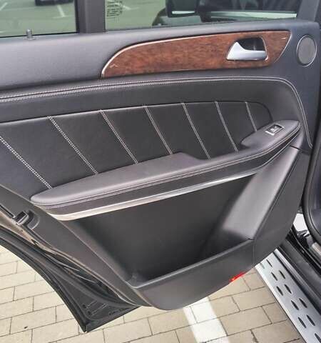 Черный Мерседес ГЛ-класс, объемом двигателя 2.99 л и пробегом 163 тыс. км за 27700 $, фото 33 на Automoto.ua