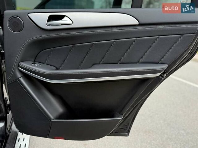 Чорний Мерседес ГЛ-Клас, об'ємом двигуна 3 л та пробігом 173 тис. км за 31500 $, фото 37 на Automoto.ua