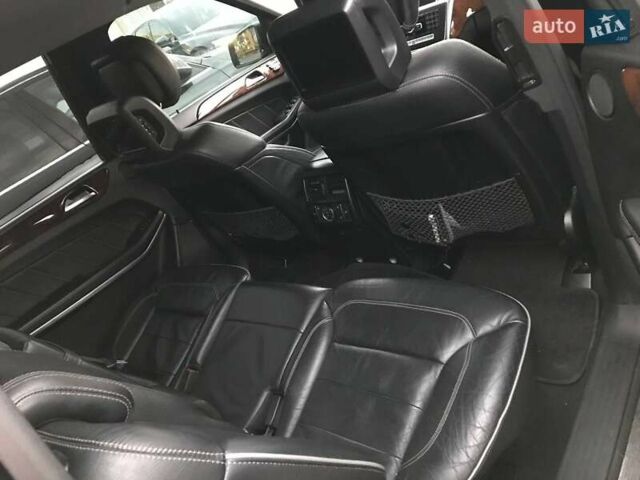 Чорний Мерседес ГЛ-Клас, об'ємом двигуна 4.66 л та пробігом 213 тис. км за 21300 $, фото 3 на Automoto.ua
