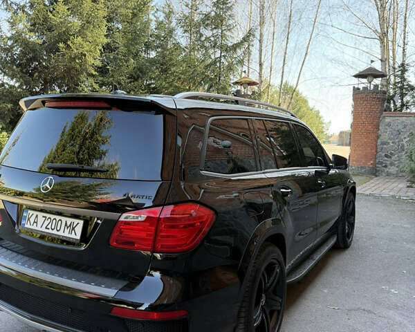 Чорний Мерседес ГЛ-Клас, об'ємом двигуна 4.66 л та пробігом 265 тис. км за 21800 $, фото 19 на Automoto.ua