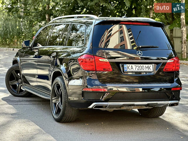 Чорний Мерседес ГЛ-Клас, об'ємом двигуна 4.7 л та пробігом 265 тис. км за 32999 $, фото 10 на Automoto.ua