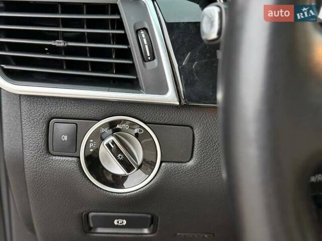 Черный Мерседес ГЛ-класс, объемом двигателя 4.66 л и пробегом 182 тыс. км за 20900 $, фото 24 на Automoto.ua