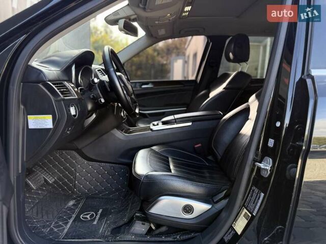 Черный Мерседес ГЛ-класс, объемом двигателя 3 л и пробегом 231 тыс. км за 21400 $, фото 30 на Automoto.ua