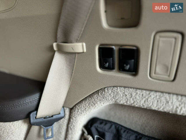 Черный Мерседес ГЛ-класс, объемом двигателя 4.5 л и пробегом 181 тыс. км за 25000 $, фото 29 на Automoto.ua