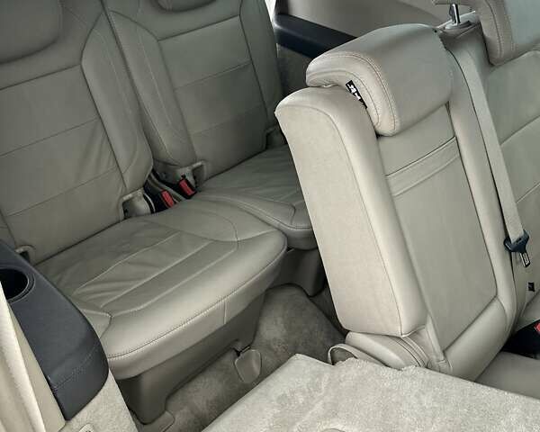 Черный Мерседес ГЛ-класс, объемом двигателя 3 л и пробегом 191 тыс. км за 21700 $, фото 70 на Automoto.ua