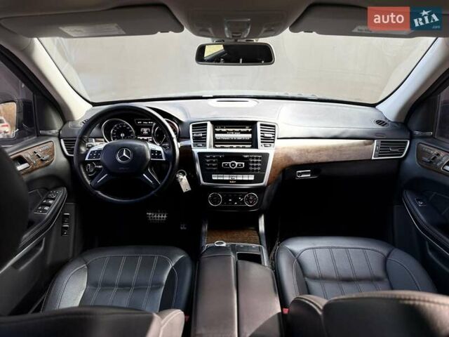 Черный Мерседес ГЛ-класс, объемом двигателя 3 л и пробегом 231 тыс. км за 21400 $, фото 49 на Automoto.ua