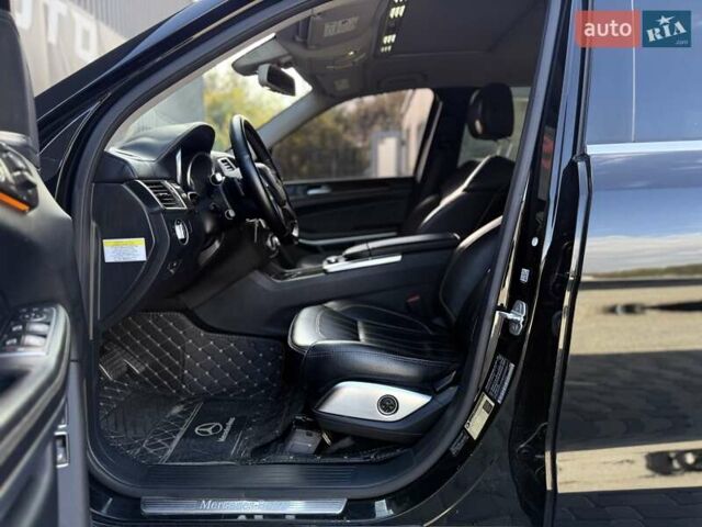 Черный Мерседес ГЛ-класс, объемом двигателя 3 л и пробегом 231 тыс. км за 21400 $, фото 31 на Automoto.ua