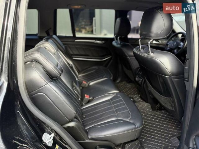 Черный Мерседес ГЛ-класс, объемом двигателя 3 л и пробегом 231 тыс. км за 21400 $, фото 63 на Automoto.ua